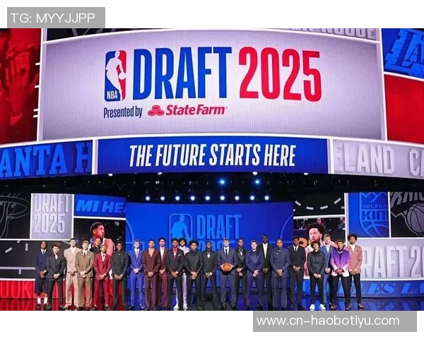 美媒评选25年选秀重排杨瀚森跃升至第九名一球员排名大幅提升28位