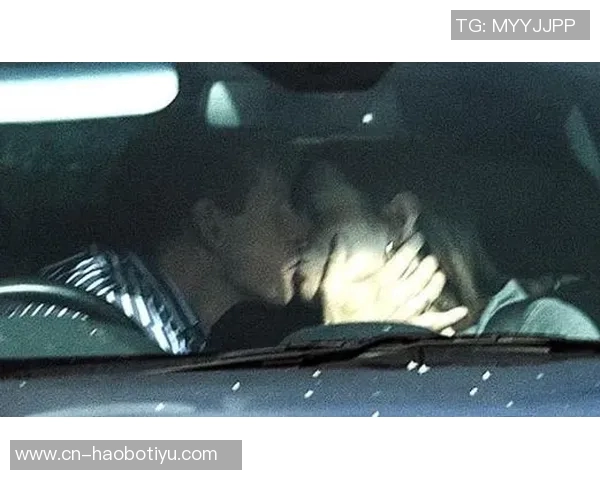 皮尔斯坦言第一次约会不亲吻女孩坚持原则展现绅士风度